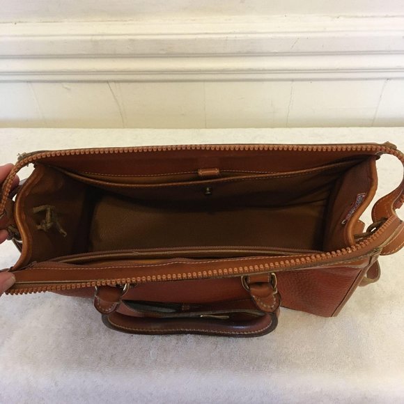 VINTAGE Dooney & Bourke British Tan Satchel Bag - Picture 9 of 12